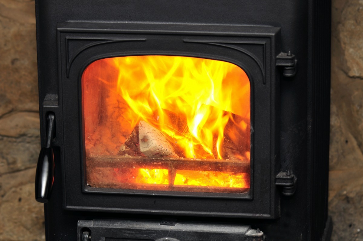 Cleaning Glass Doors On A Wood Stove Thriftyfun