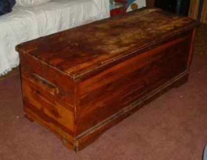Finding The Value Of Antique Murphy S Furniture Thriftyfun