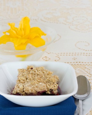 blueberry crisp