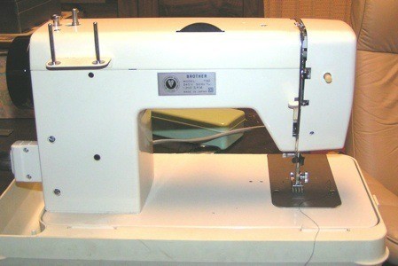 Brother 651 Charger Sewing Machine Instruction Manual  Sewing machine  instructions, Sewing machine instruction manuals, Brother sewing machine  models