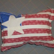 Primitive Applique Flag Pillows - Finished flag pillow.