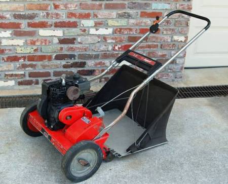 Reel mower with a very small motor.