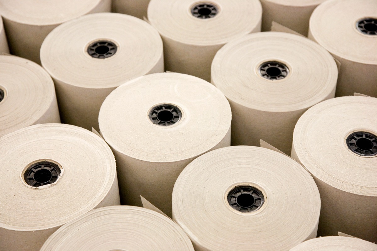 Купить промышленную бумагу. Бумага Индустриальная. Рулон бумаги промышленность. Industrial paper бумага. Бумажный рулон из волокна.