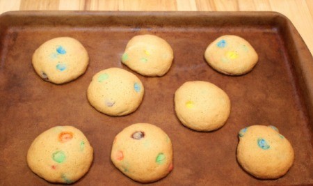 baked cookies on cookie sheet