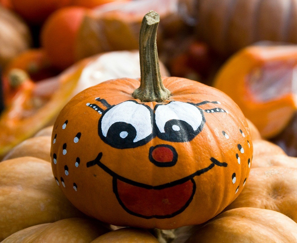 Cool Ideas To Paint On A Pumpkin