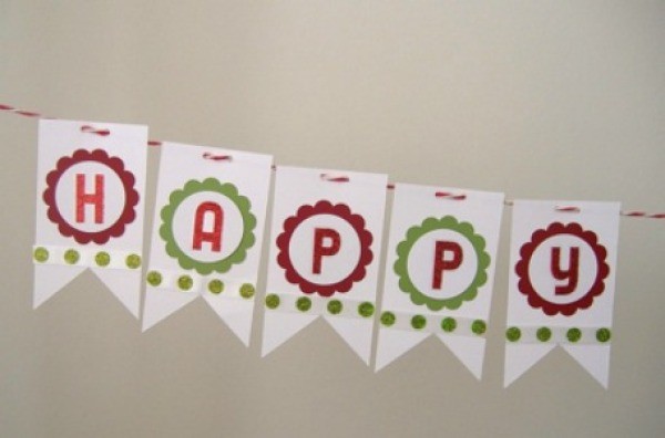 Holiday Tag Garland