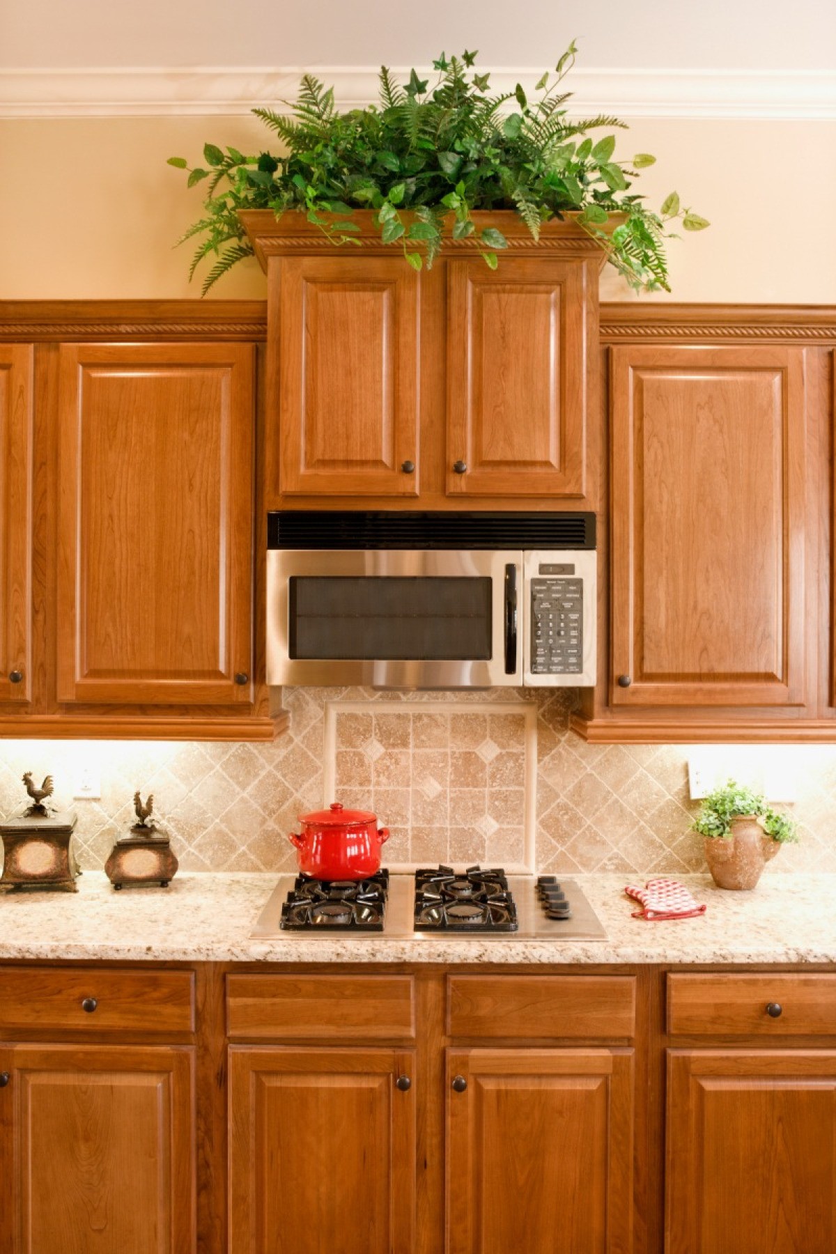 Cleaning Odors From Kitchen Cabinets, Cleaning Oak Cabinets With Vinegar