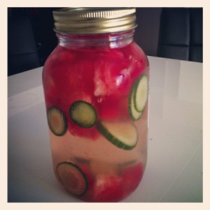 Healthy DIY Vitamin Water