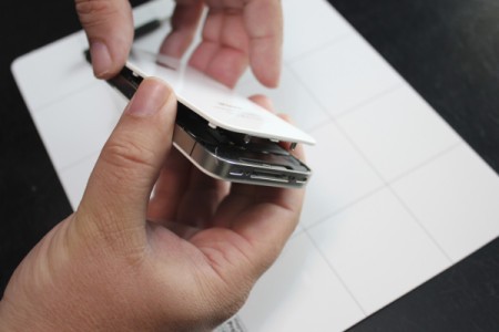 Fixing iPhone 4 Broken Back Glass