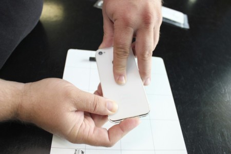Fixing iPhone 4 Broken Back Glass