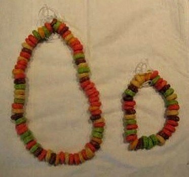 making candy jewelry