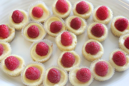 Mini Raspberry Cheesecakes