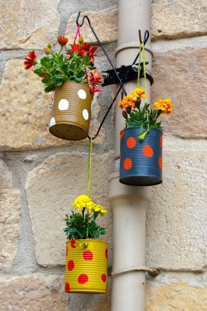 recycled can planters