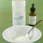 A bowl of stevia crystals.