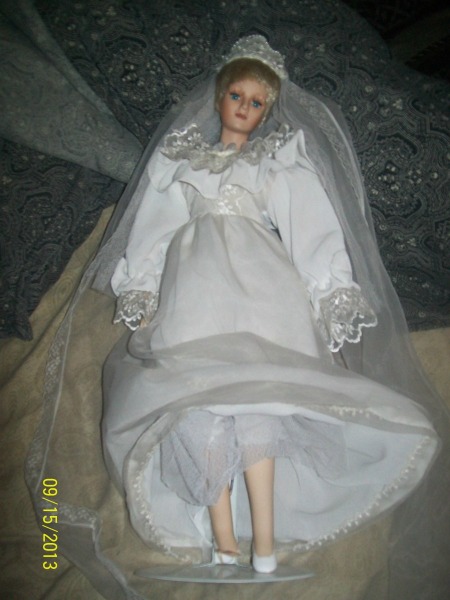 Diana in bridal gown.