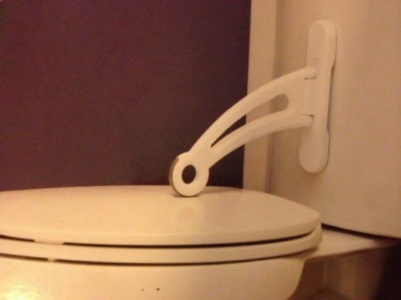 Product Review: BabiesRUs Toilet Cover Lock