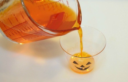 pour jello into cup