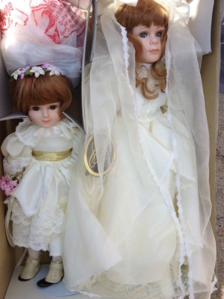 Bride and flowergirl dolls.
