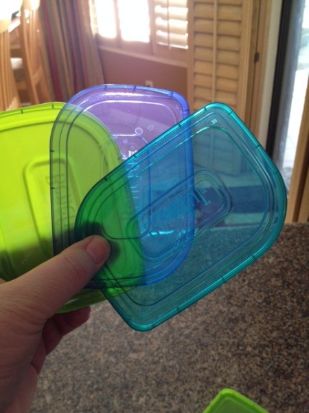 Three differnet color lids.