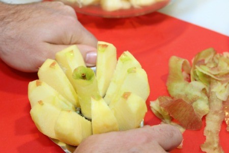 slice and core apples