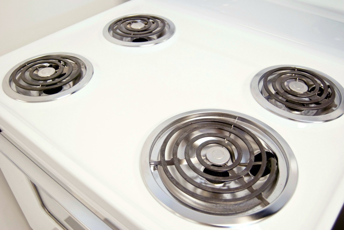 Corroded Kitchen Electric Range Cooking Stovetop Circular Burners Stock  Photo - Download Image Now - iStock
