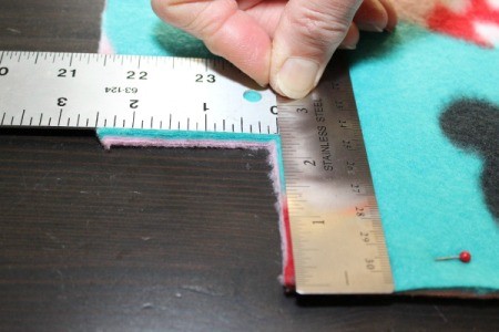 No-Sew Dog Throw for Furniture