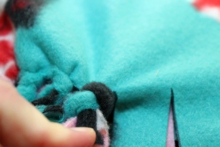 No-Sew Dog Throw for Furniture