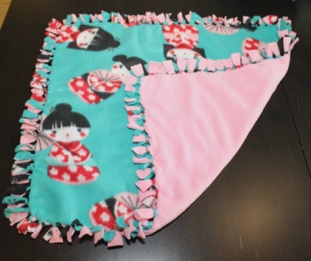 No-Sew Dog Throw for Furniture