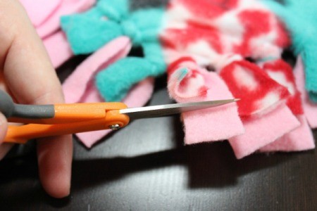 No-Sew Dog Throw for Furniture