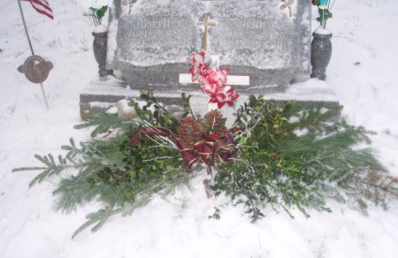 Cemetery Christmas Garland