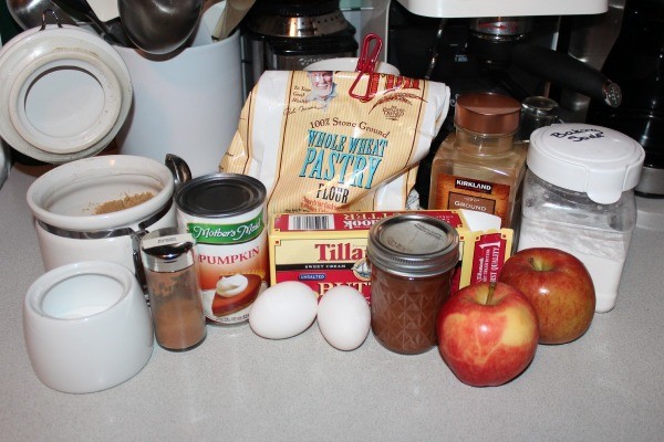 Pumpkin Apple Muffins ingredients