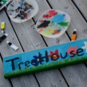 Treehouse Sign