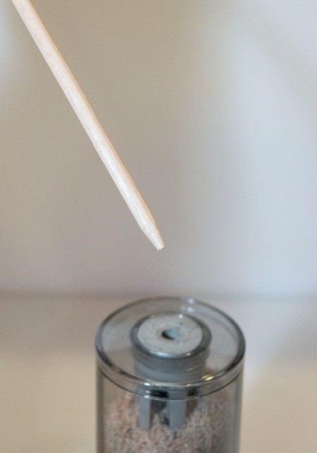 sharpen dowels
