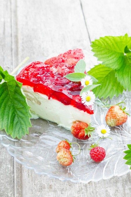 Strawberry Cream Cheese Pie