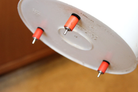 nipples on bottom of bucket