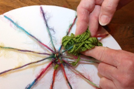 weft going under warp