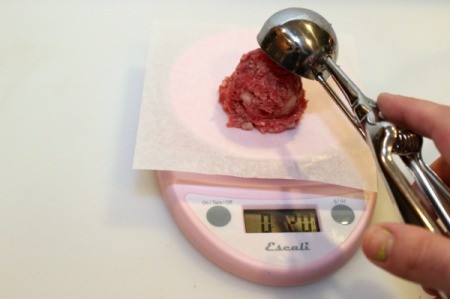 weigh meat