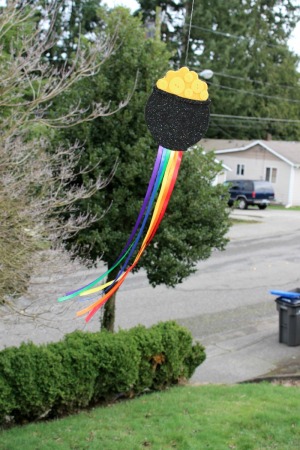 No-Sew Pot O' Gold Wind Catcher