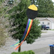 No-Sew Pot O' Gold Wind Catcher