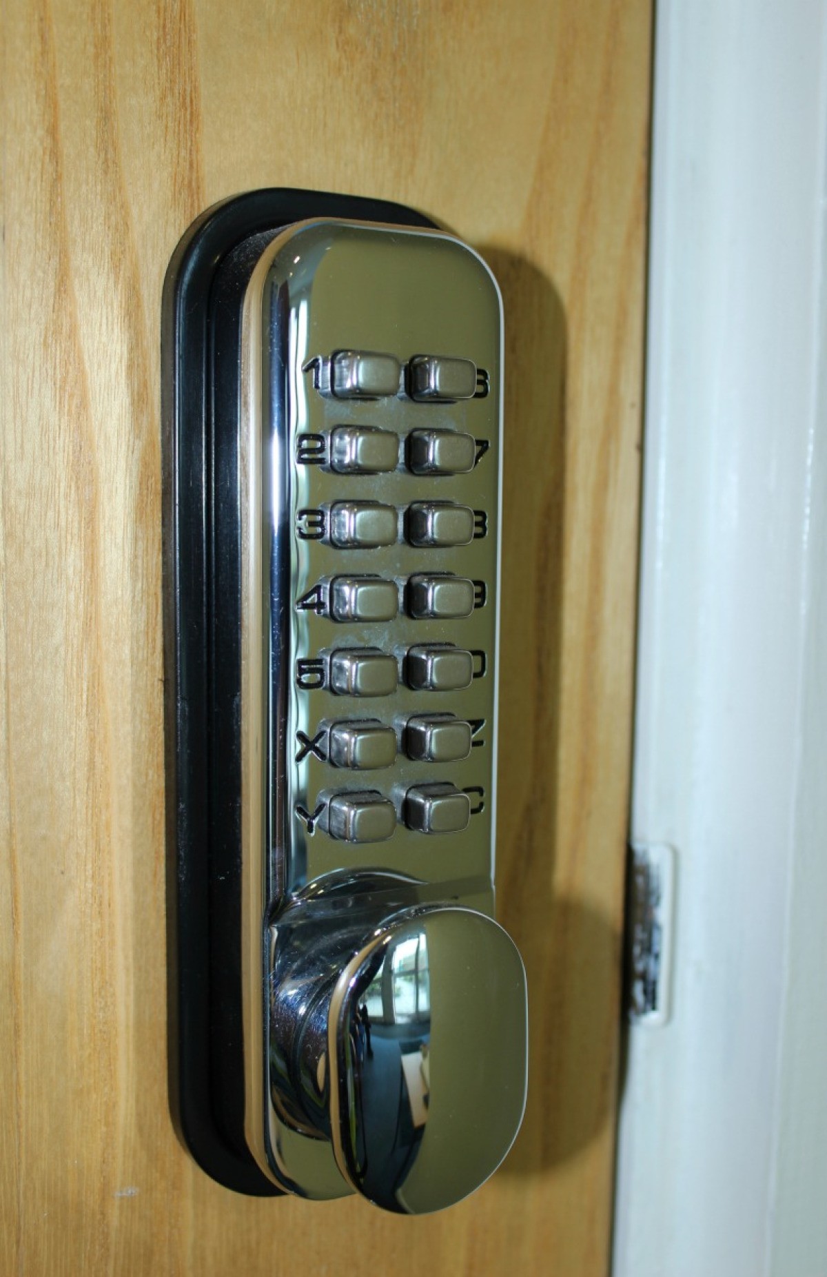 Keyless Door Lock Reviews? | ThriftyFun