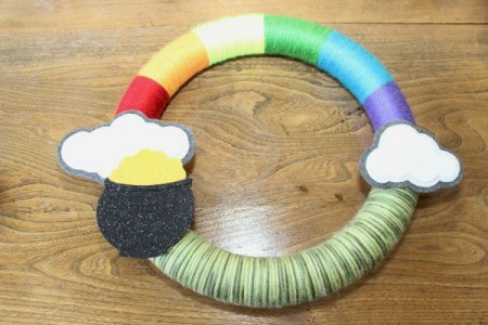 clouds and pot o gold on wreath