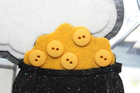 add buttons for gold