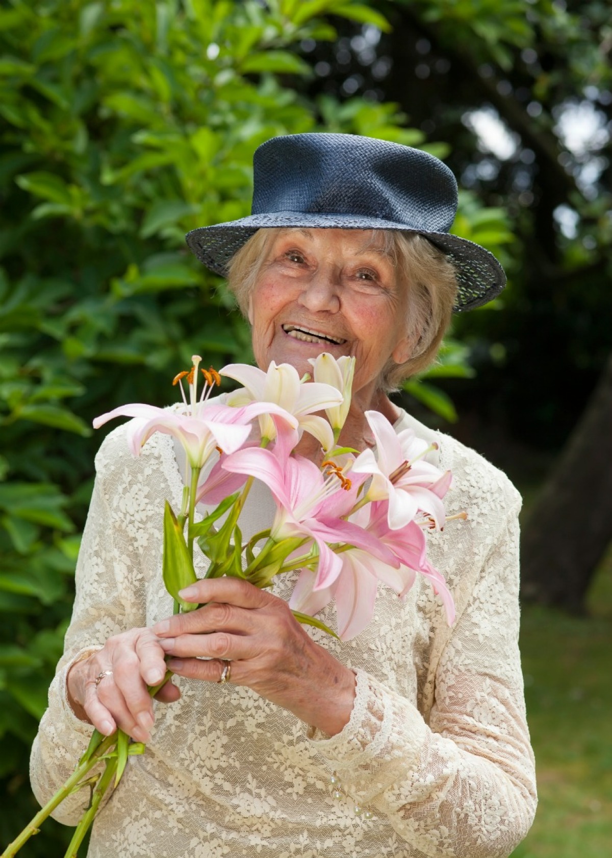 Birthday party for 80 year cheap old woman