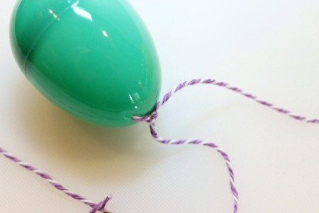 tie egg on twine