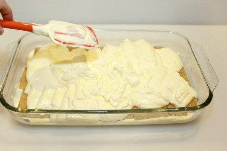 add remaining pudding mixture