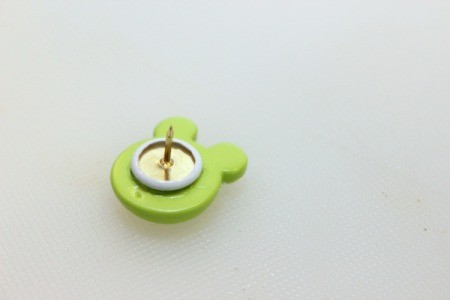 push button onto pin 1