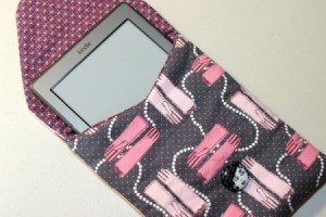 kindle in pouch 1