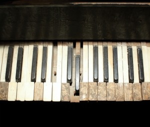 Old Piano