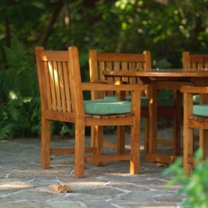 patio table and chairs