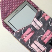 Padded Kindle Pouch